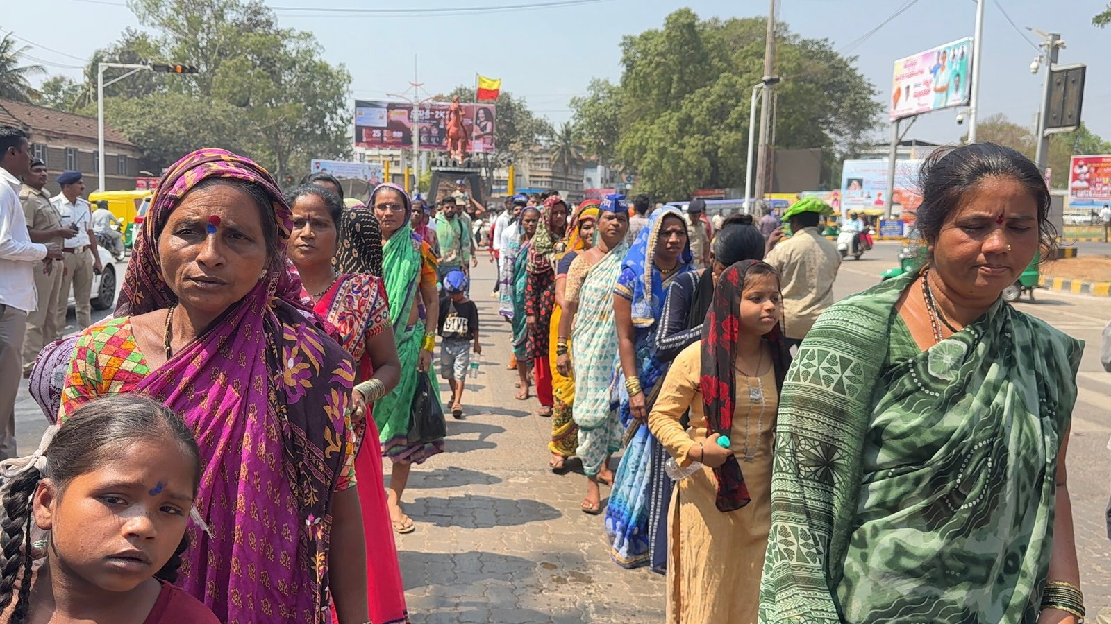 खानापूर तालुक्यातील डोंबारा समाजाच्या दफनभूमीवर अतिक्रमण; दलित संघर्ष समितीचा निषेध